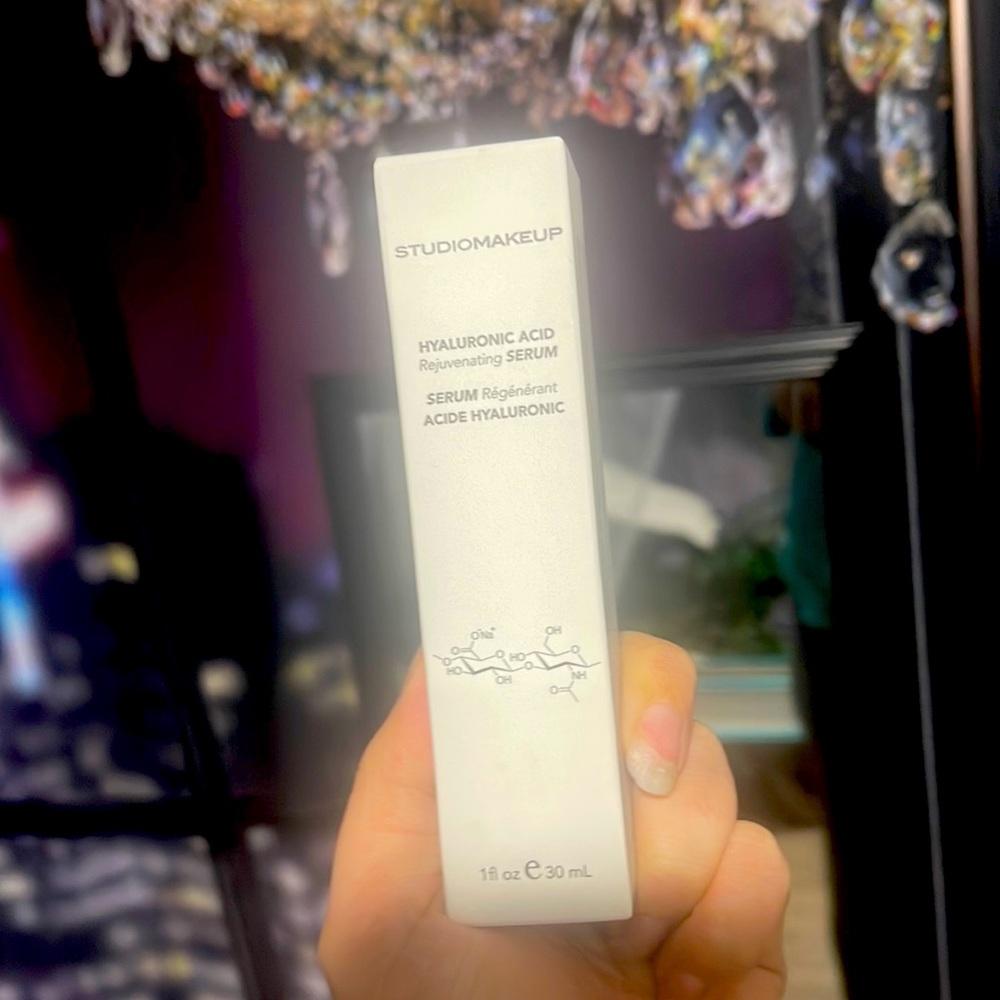Hyaluronic Acid Serum